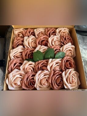 25 each Blush and Rose Gold Artificial Roses New in Box Fancy Elegant Flowers